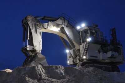 фарыэкскаваторLiebherr-scaled-480x320.jpg